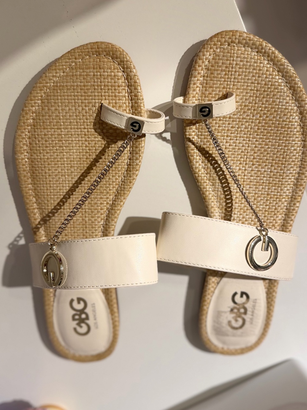GBG Los Angeles Cream Leather Chain Toe-Loop Sandals